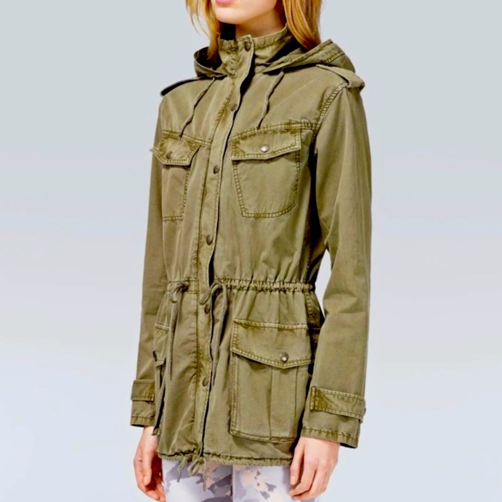 Talula Trooper jacket size small
